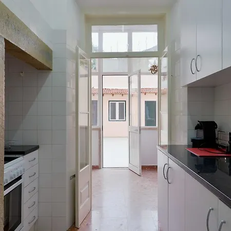 Feels Like - Cozy Flat With Terrace Apartman